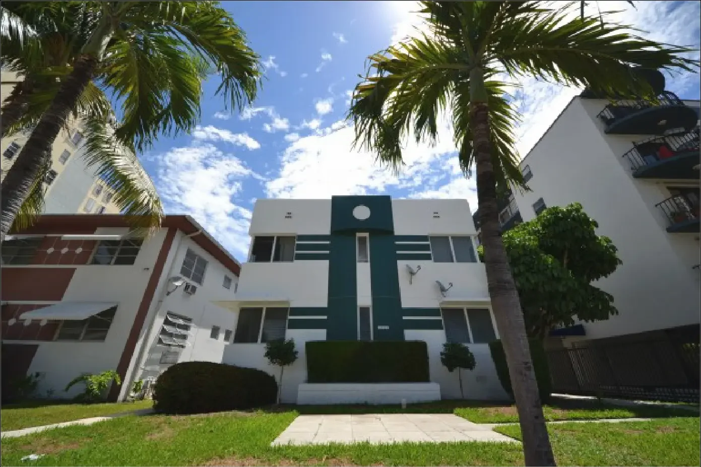 Art-Deco-apartments-in-South-Beach-to-be-converted-to-short_term-rentals